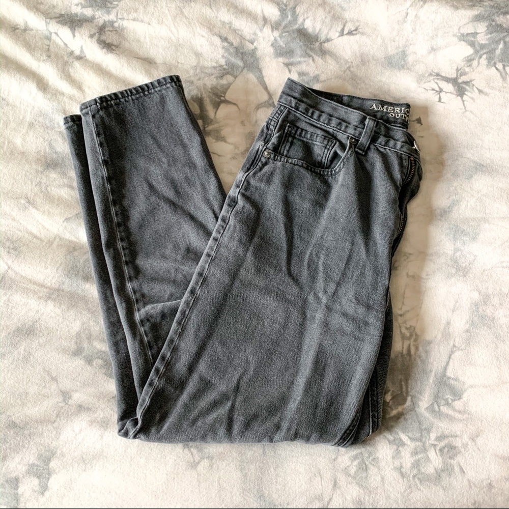 American Eagle Mom Jeans